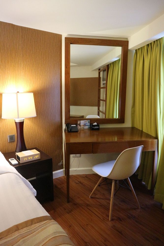 The Ferra Premier by JG Standard Room 5