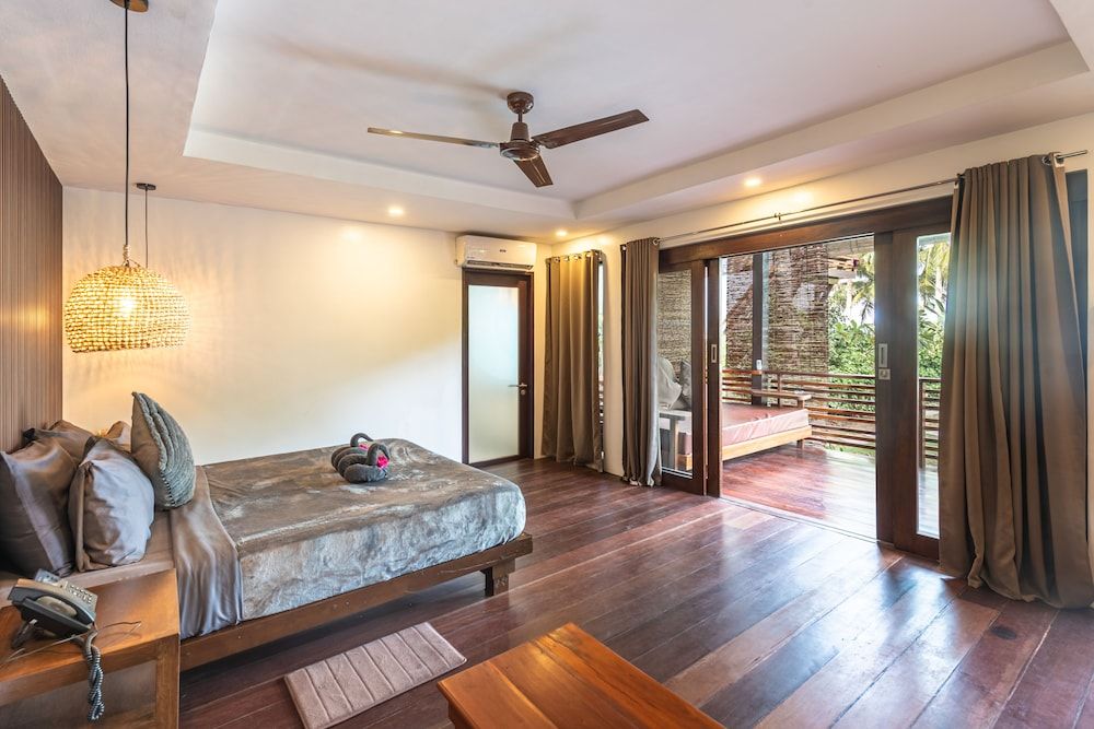 Siargao Island Villas Premier Beach Suite 6