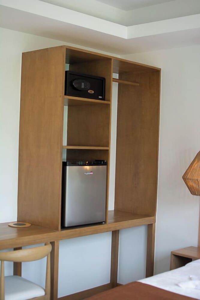 Siargao Island Villas Deluxe Room 16