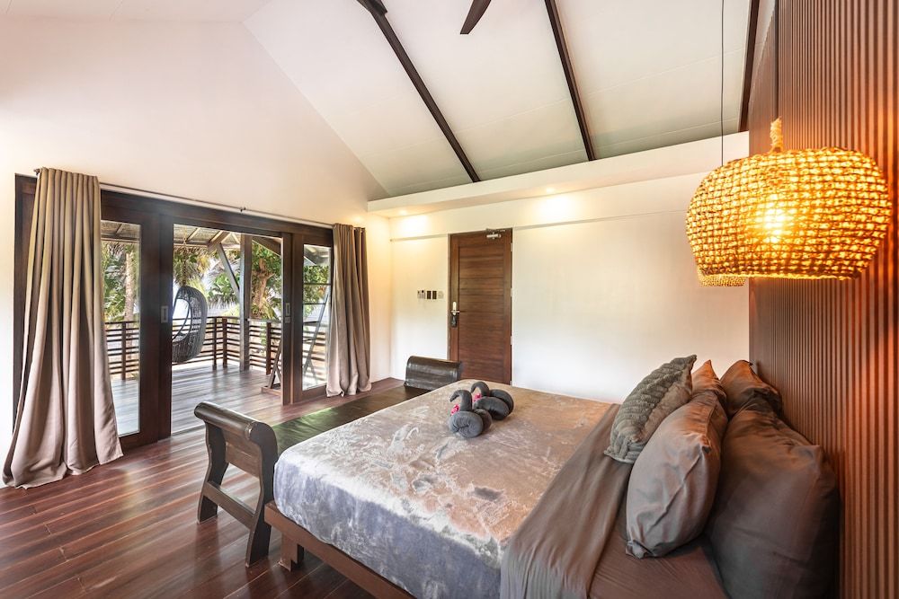 Siargao Island Villas Premier Beach Suite 14