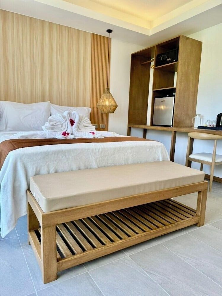 Siargao Island Villas Deluxe Room 3