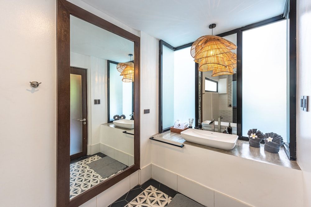 Siargao Island Villas Premier Beach Suite 28