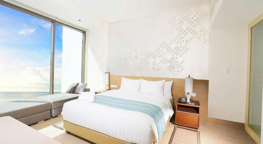 undefined Crimson Resort & Spa Boracay 6