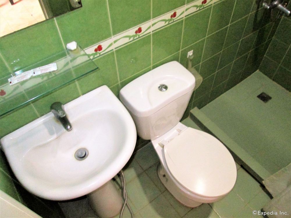 Miami Inn Standard Room 5