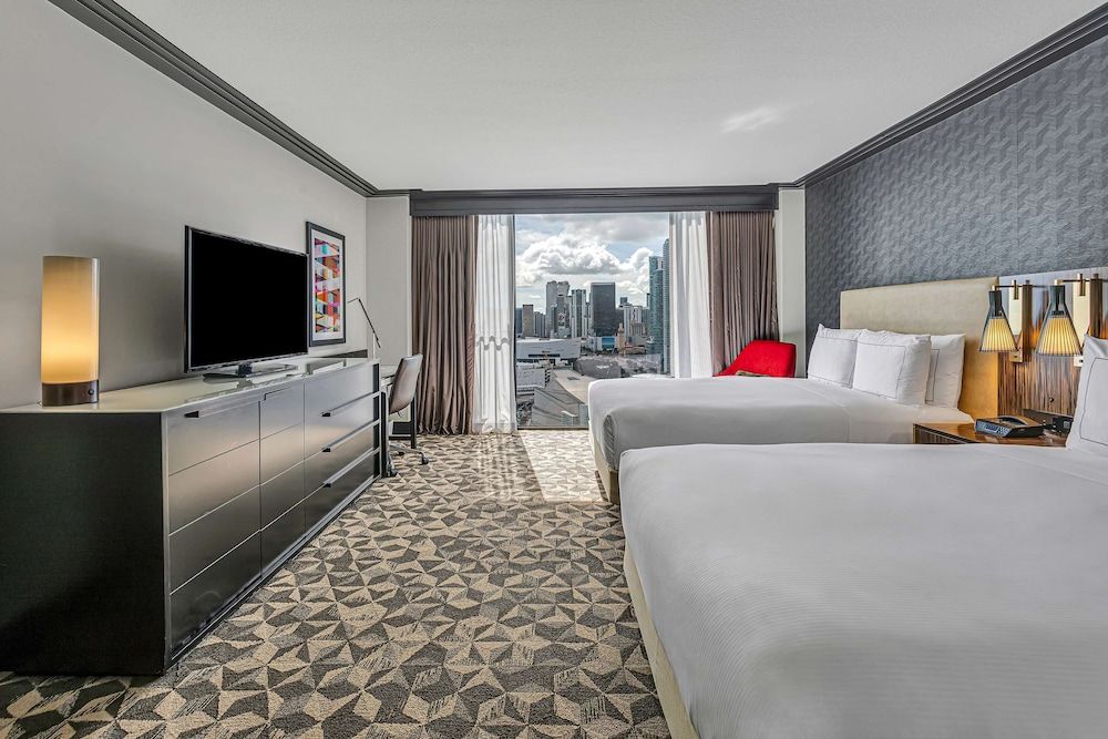 undefined Hilton Miami Downtown 2