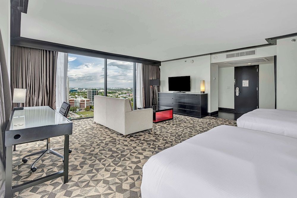 undefined Hilton Miami Downtown