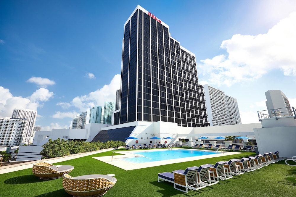 undefined Hilton Miami Downtown