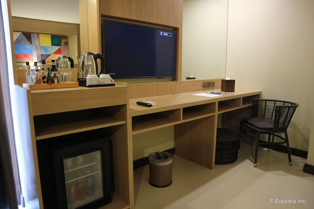 Altabriza Resort Boracay Superior Room 10