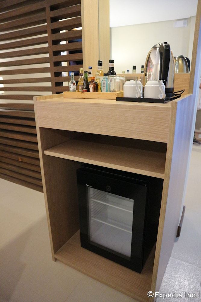 Altabriza Resort Boracay Premier Suite 15