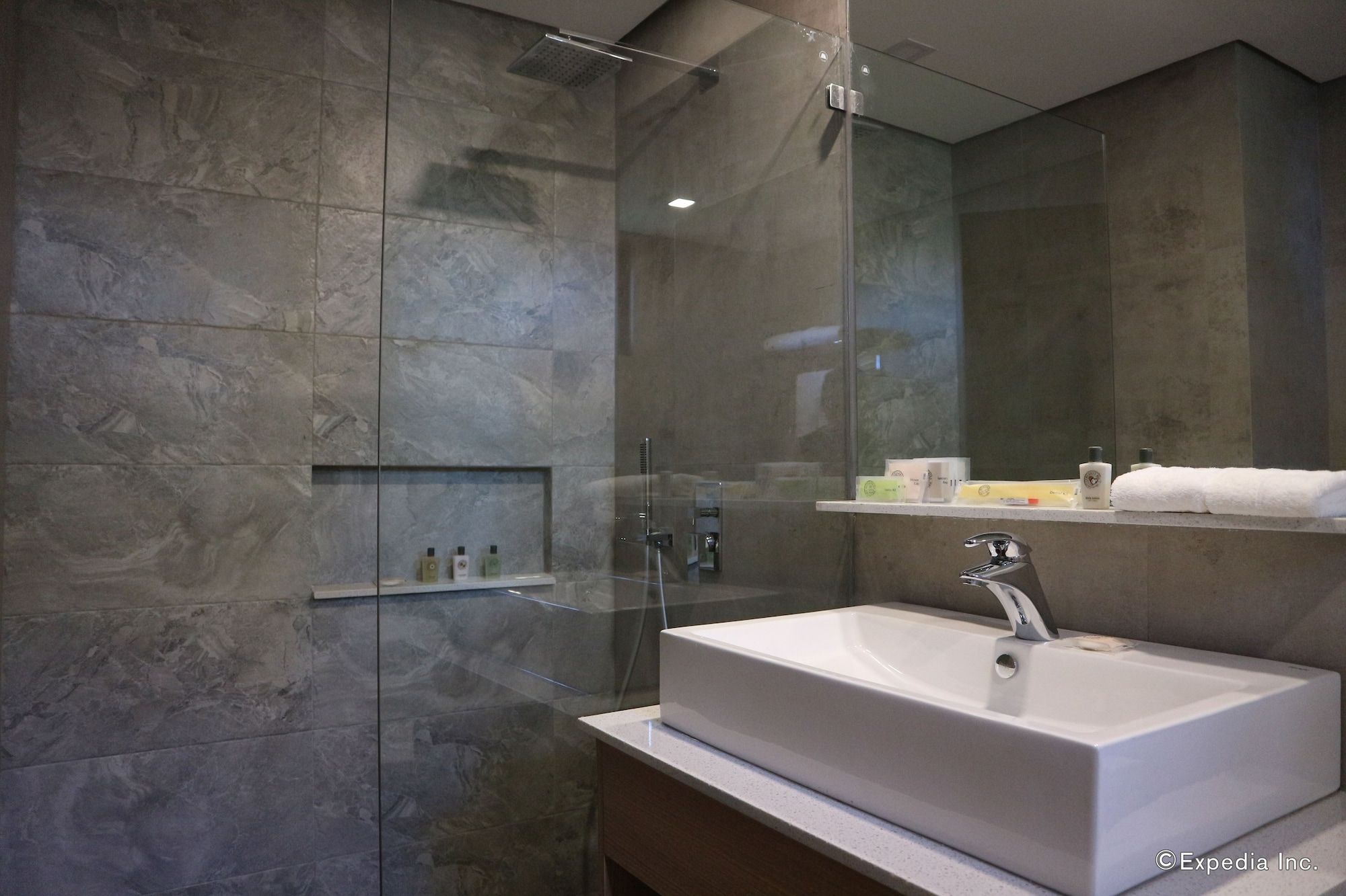 undefined Altabriza Resort Boracay 10