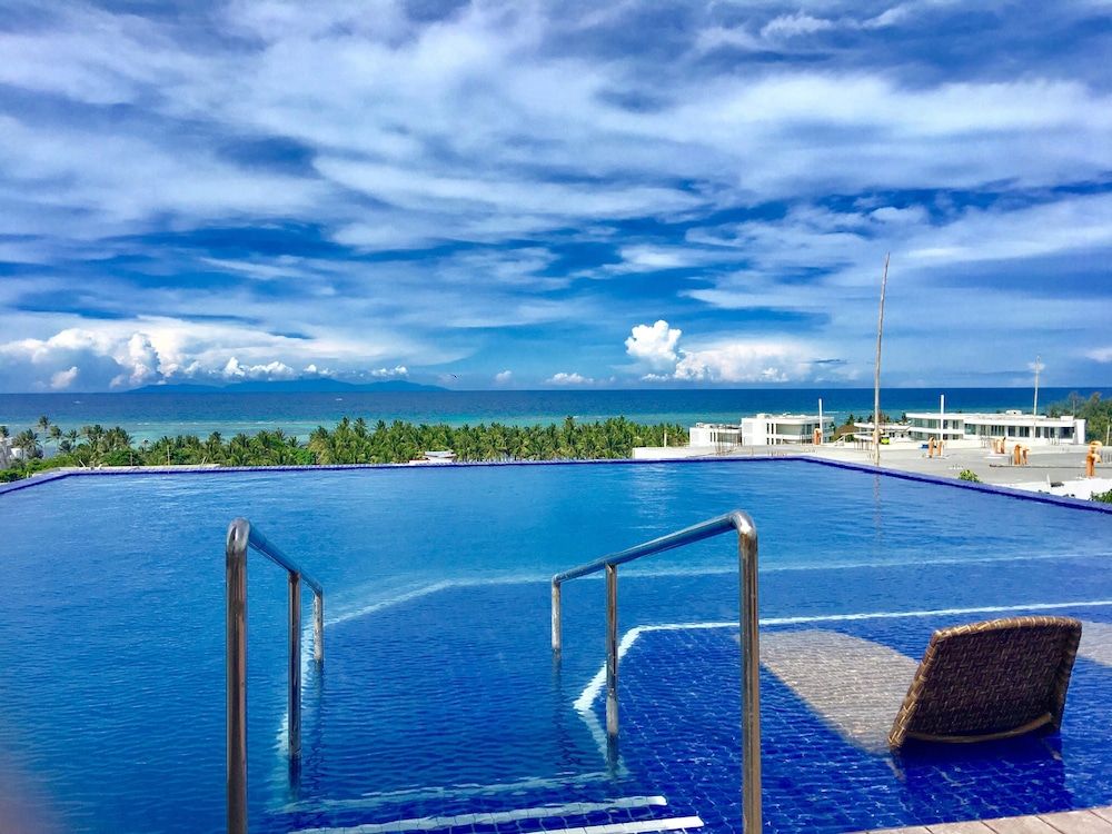 Infinity Pool