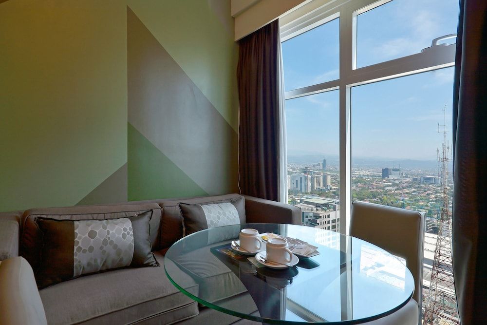 Currency Serviced Suites Studio Room 9