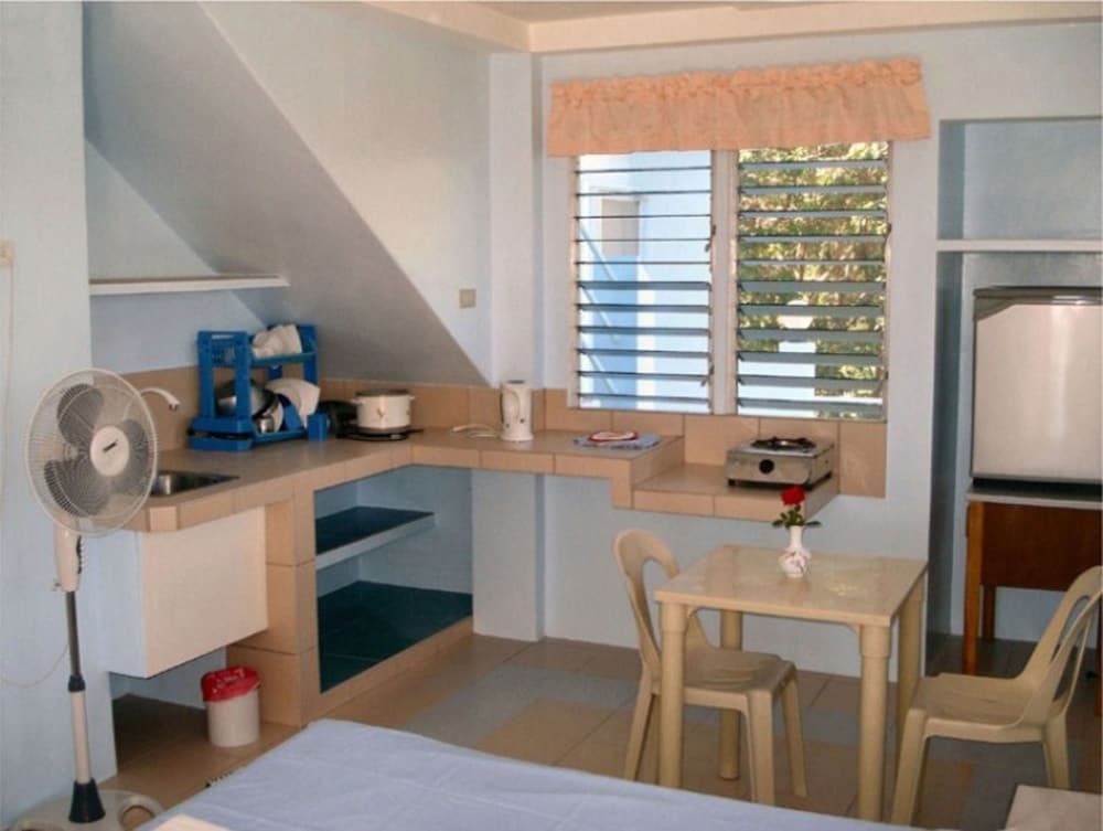 High Steps Pension Upper Studio One