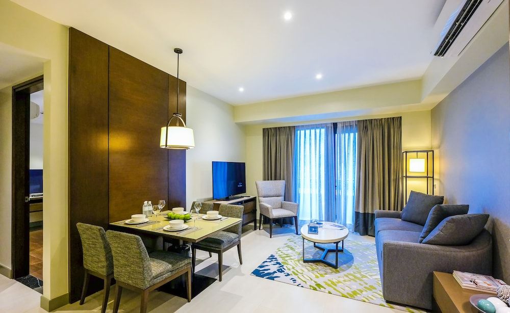 Somerset Alabang Manila Deluxe Apartment, 1 Bedroom, Kitchen 8