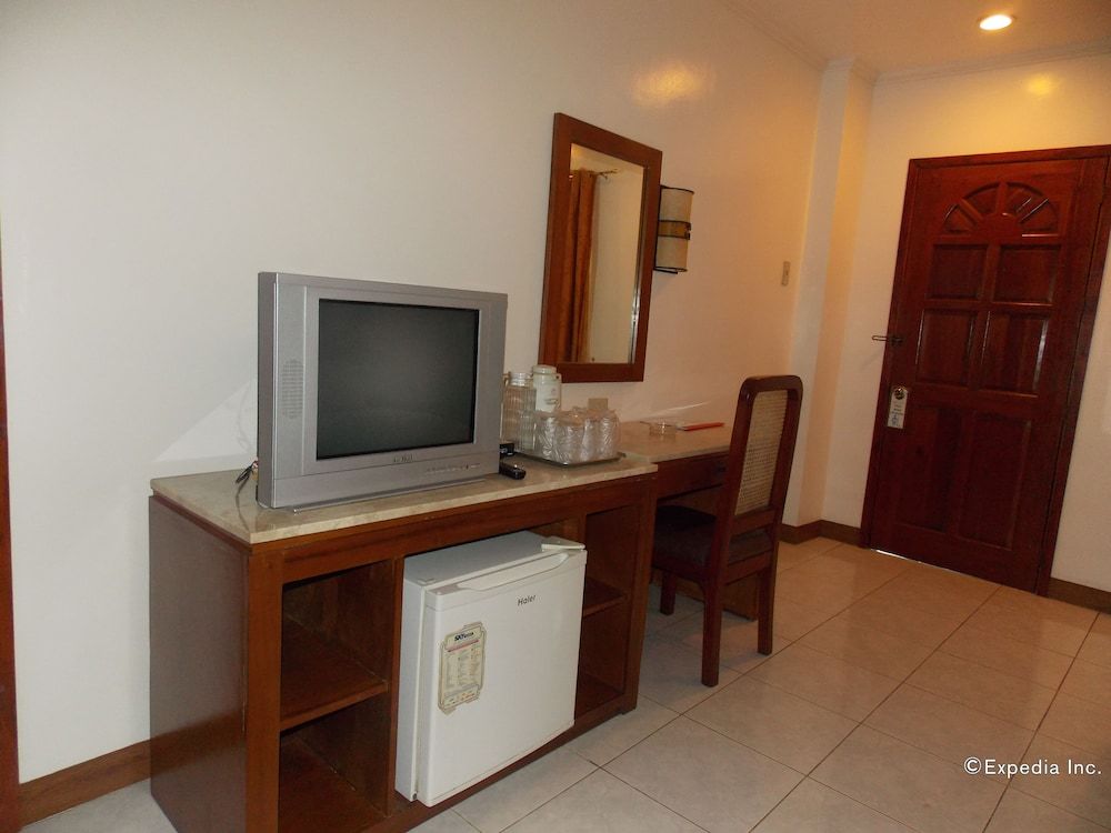 Caribbean Waterpark and Resotel Family Suite 13