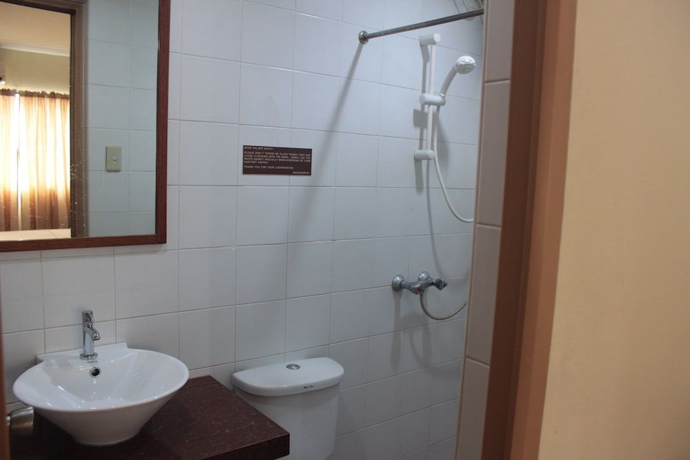 Joyce Apartelle Kalentong Studio 9