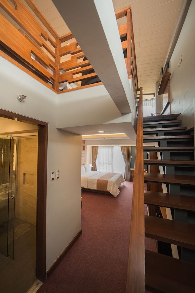 Grand Sierra Pines Baguio Family Room, Multiple Beds 4