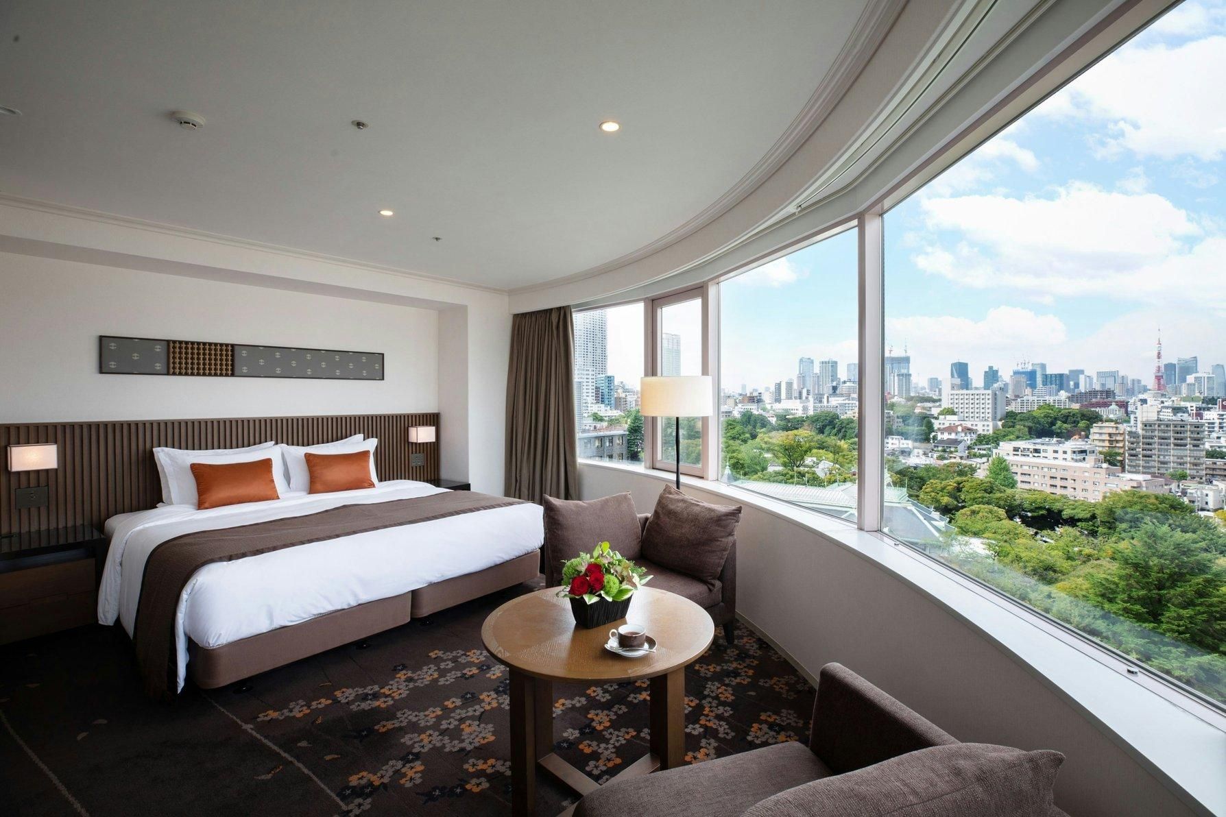 Deluxe Corner, Guest room, 1 King, Corner room