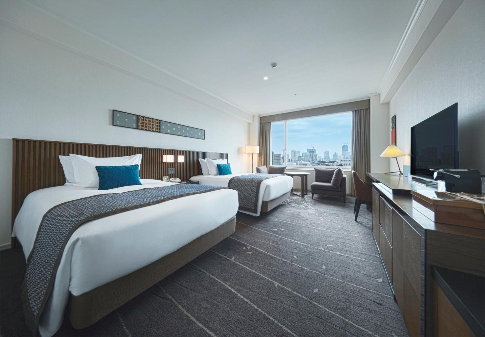 Tower Side Executive Twin (Non-Smoking) with Lounge Access and Lounge Breakfast Included + Sauna Access