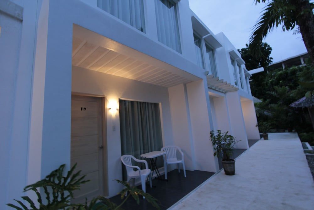undefined Casa Pilar Beach Resort 6