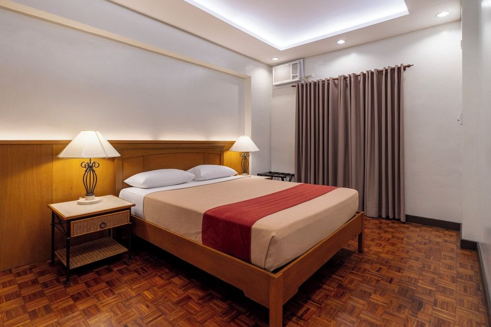 One Bedroom Premier Suite