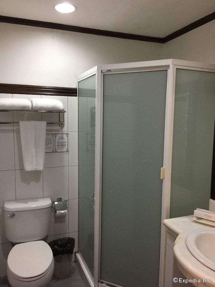 Soledad Suites Deluxe Suite 4