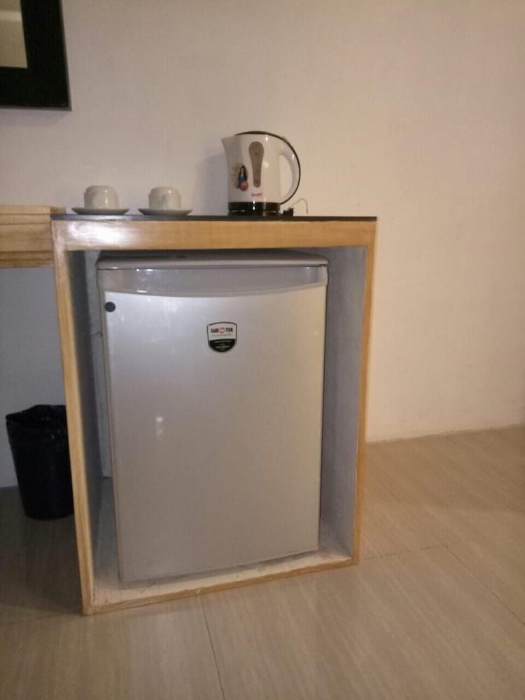 Mini-Refrigerator