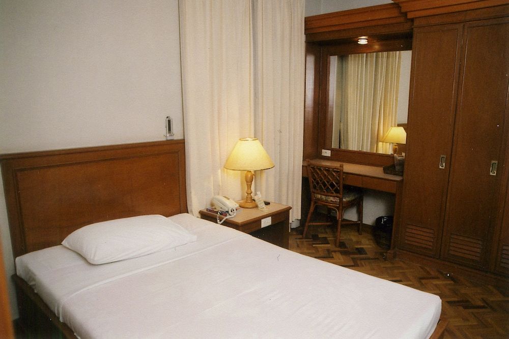 Maxandrea Hotel