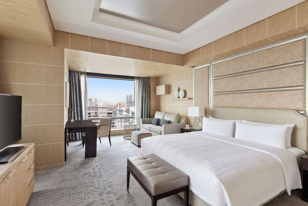Executive Suite, 1 King Bed