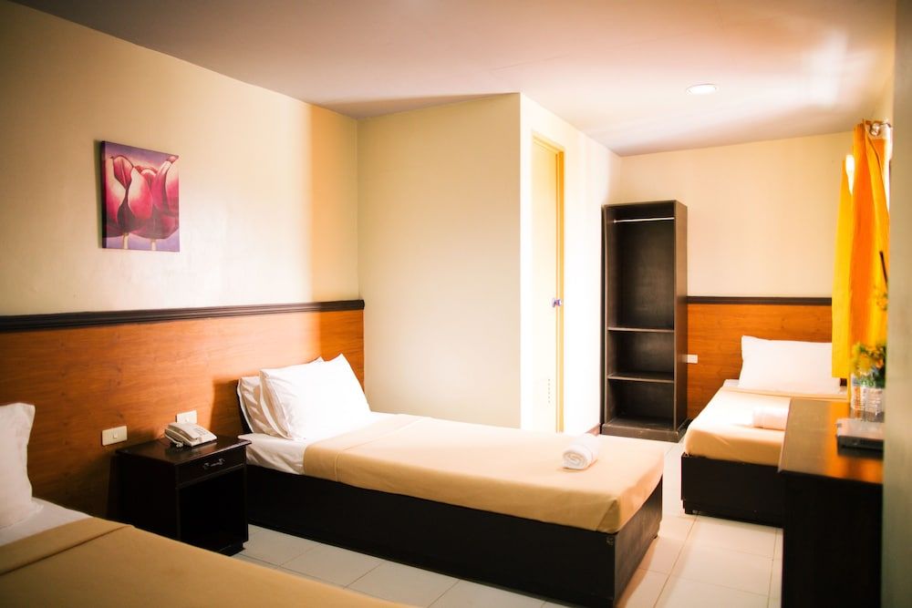 Ati-Atihan Festival Hotel Triple Standard 2