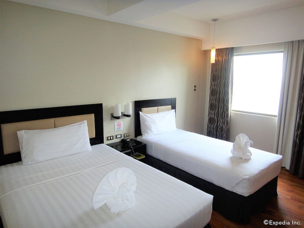 Mallberry Suites Business Hotel Deluxe Room