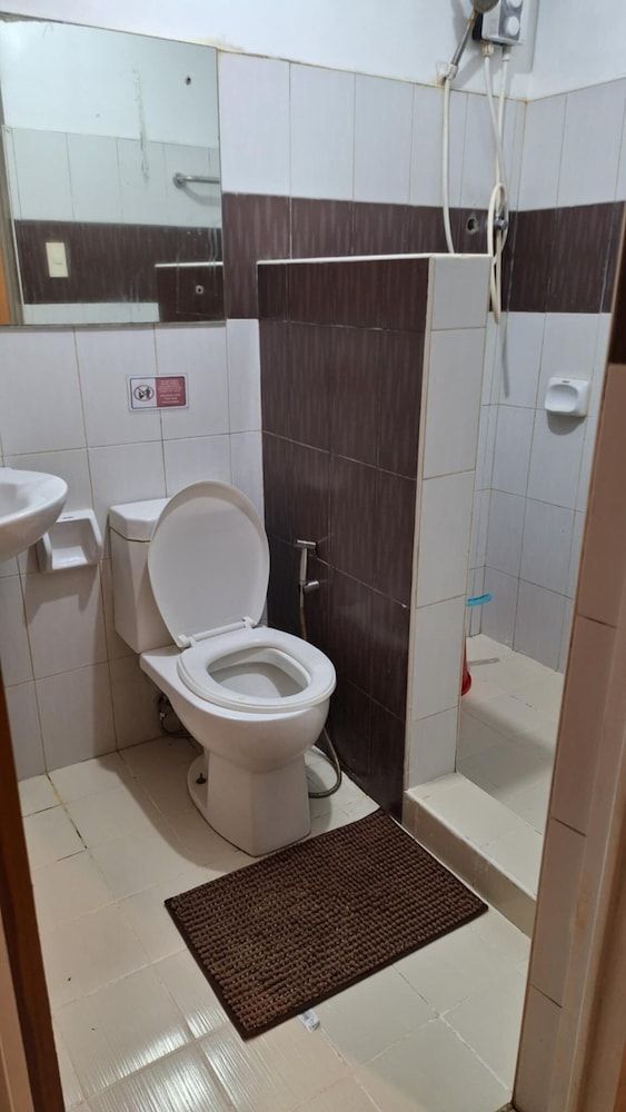 Pagudpud Rinnovati Beach Resort Twin Room, 2 Double Beds 4