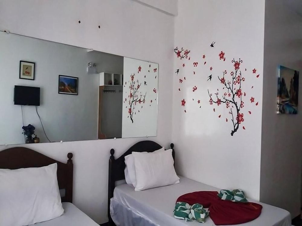 Pagudpud Rinnovati Beach Resort Twin Room, 2 Double Beds 2
