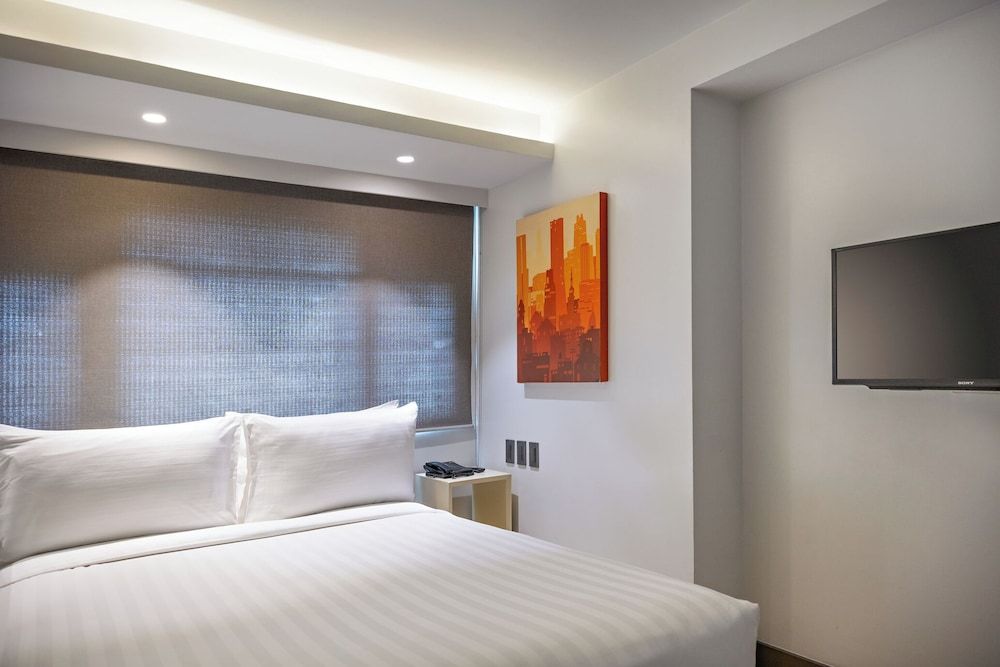 undefined The Mini Suites - Eton Tower Makati 7