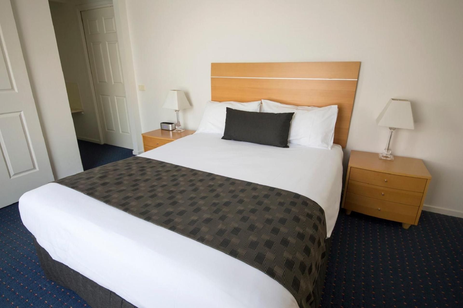 2 Bedroom Suite - Non-Smoking