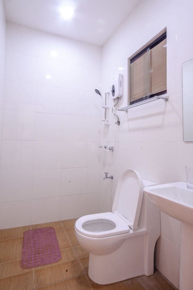 Rema Tourist Inn Barkada 4