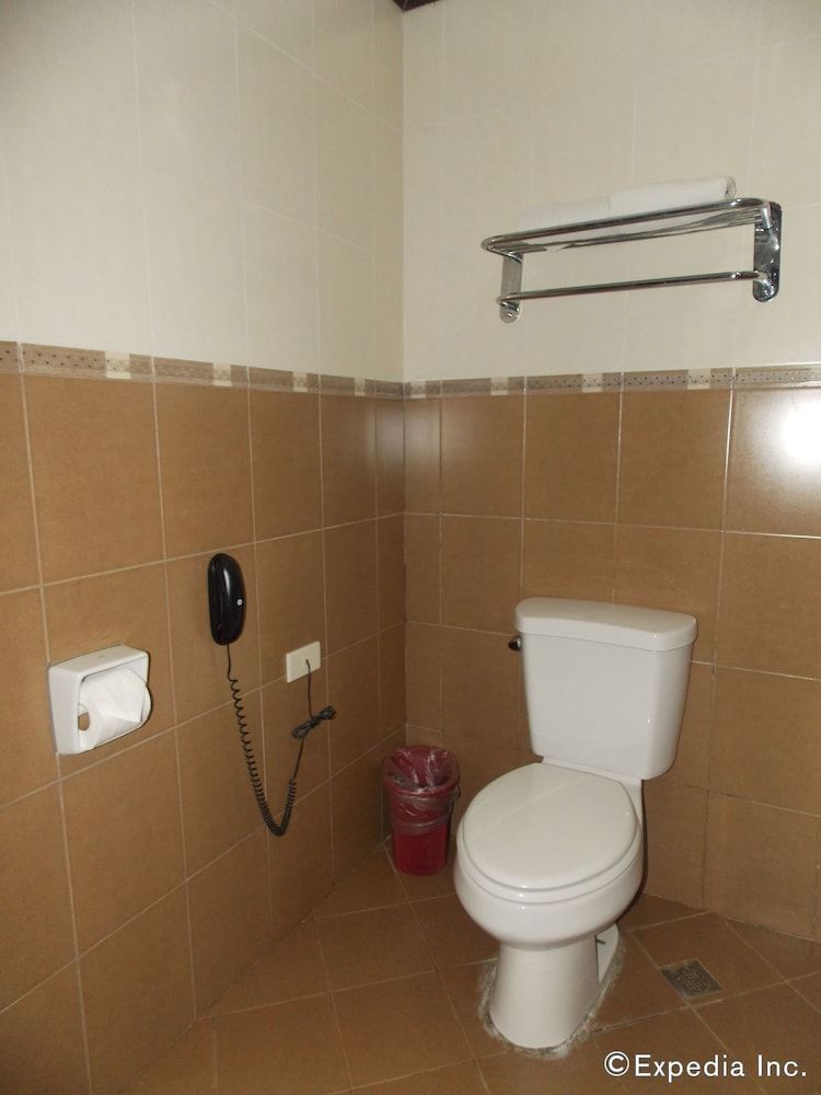 MO2 Westown Hotel Bacolod - Mandalagan Superior Room 6