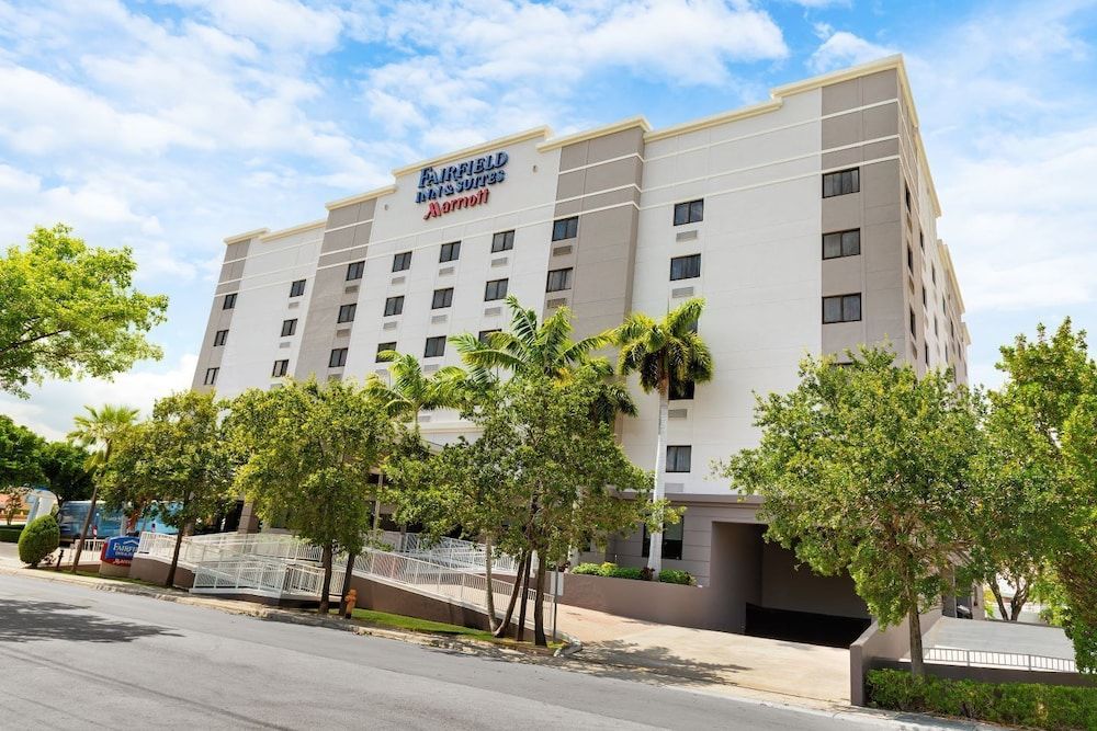 undefined Fairfield Inn & Suites by Marriott Miami Airport South 2