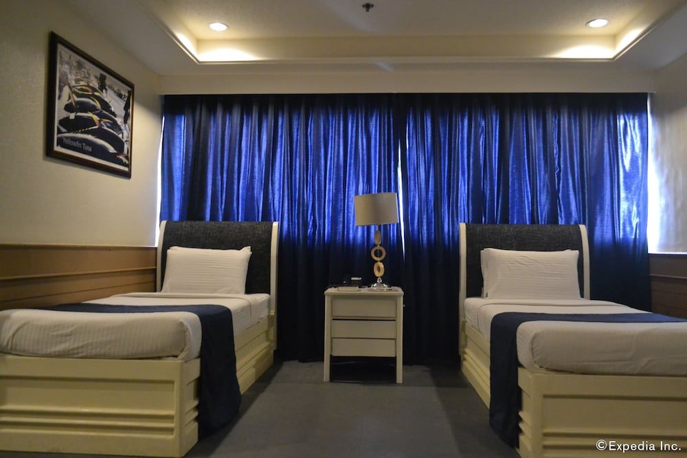 Anchor Hotel Superior State 2