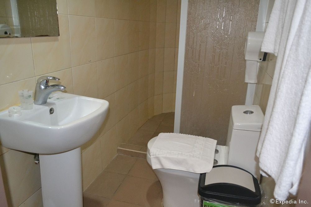 Anchor Hotel Superior State 7