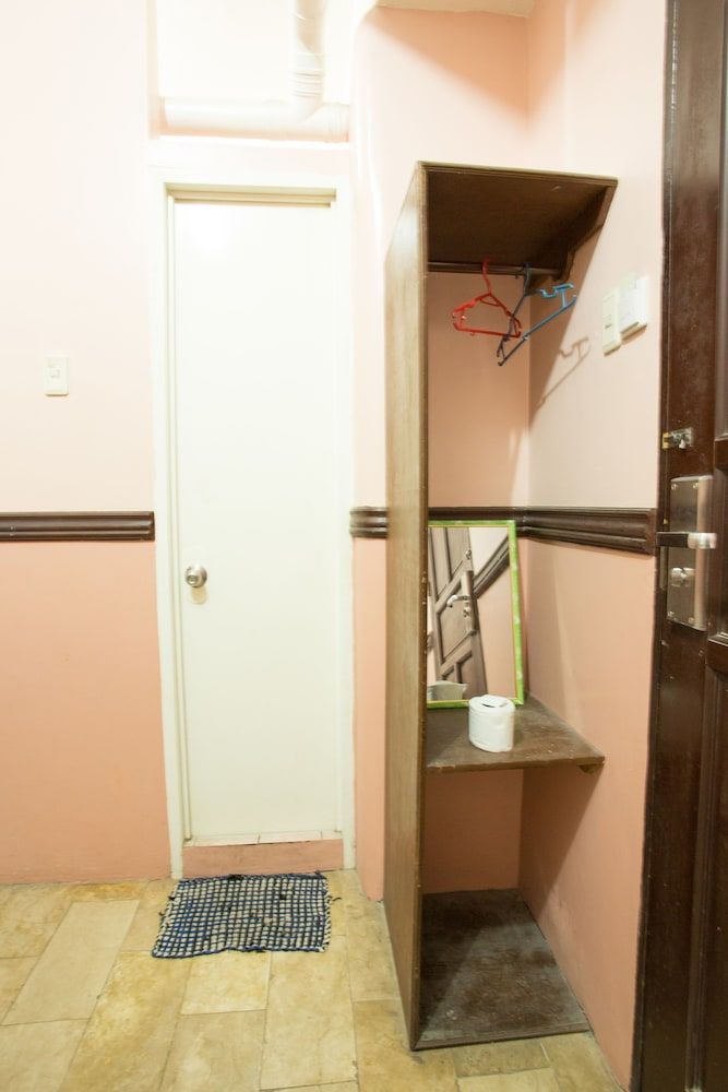 GV Hotel Masbate Non-Aircon Twin Room 4