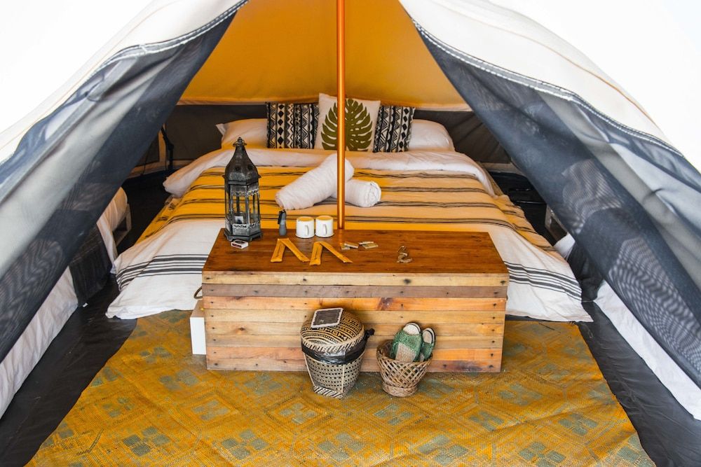Luxury Tent, 1 Queen Bed (Cold Shower, No WiFi, No Aircon)