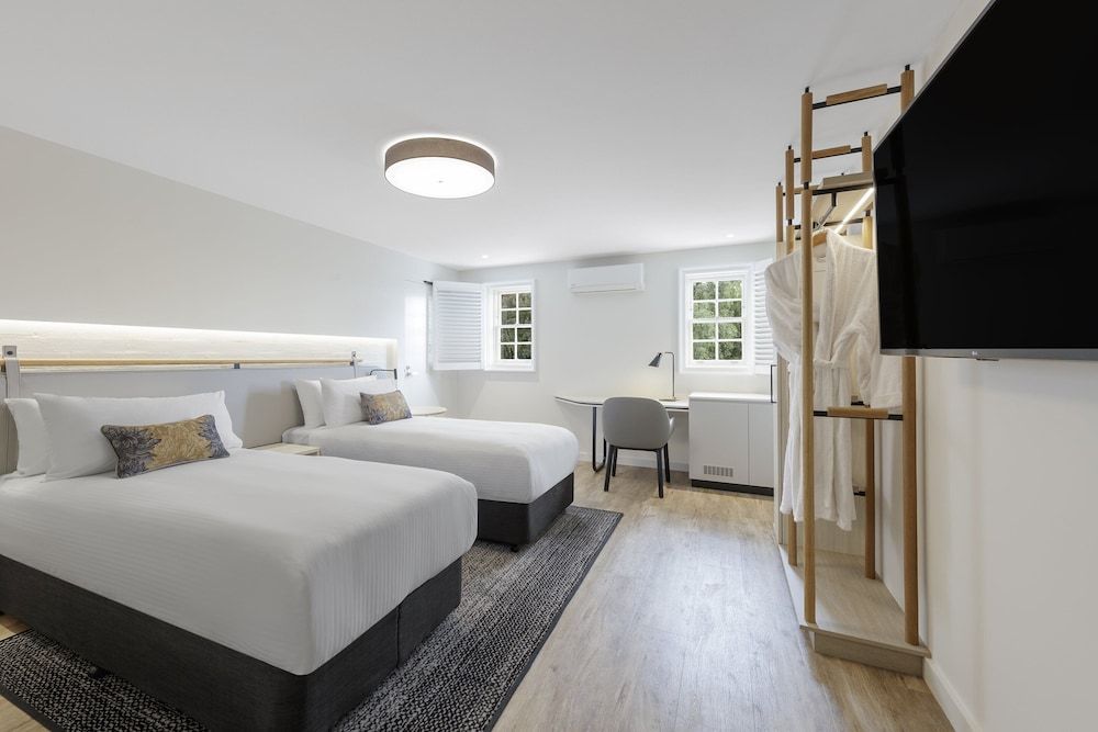 Room, 1 King Bed, Accessible