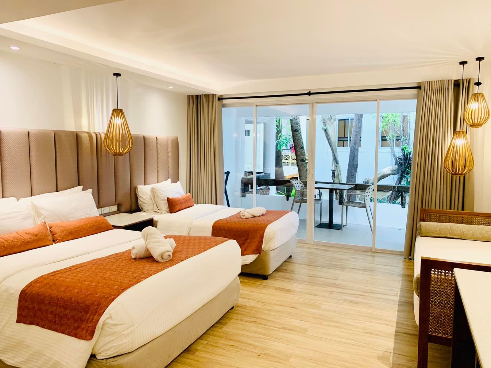 undefined White House Beach Resort 7