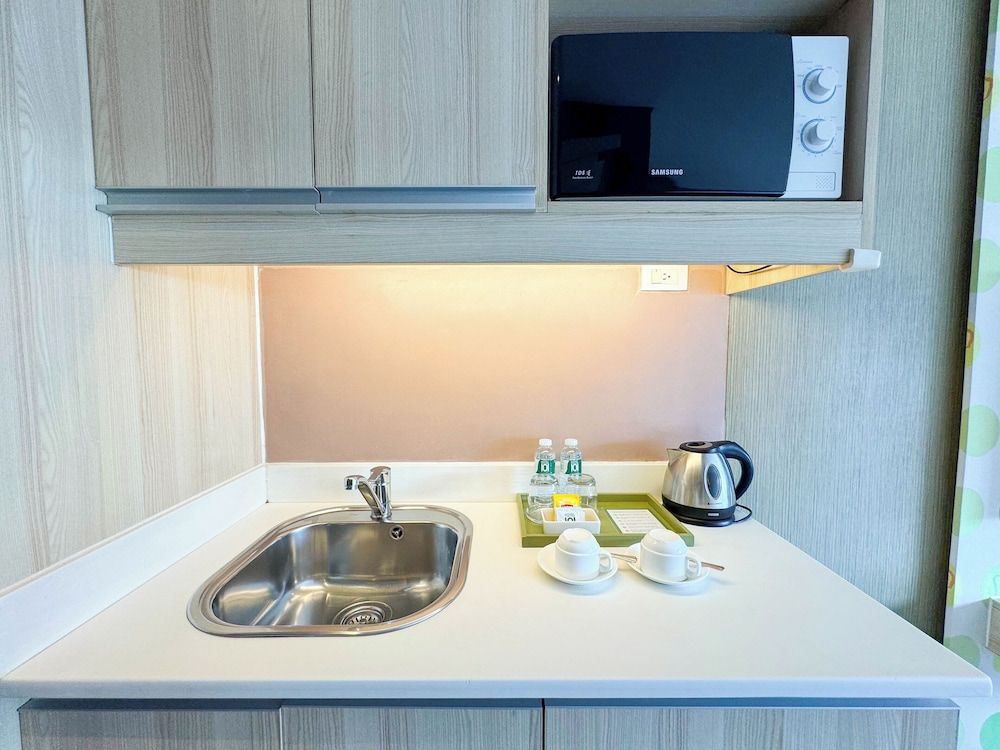 Hotel 101 - Manila Happy Room - Single/Double 8