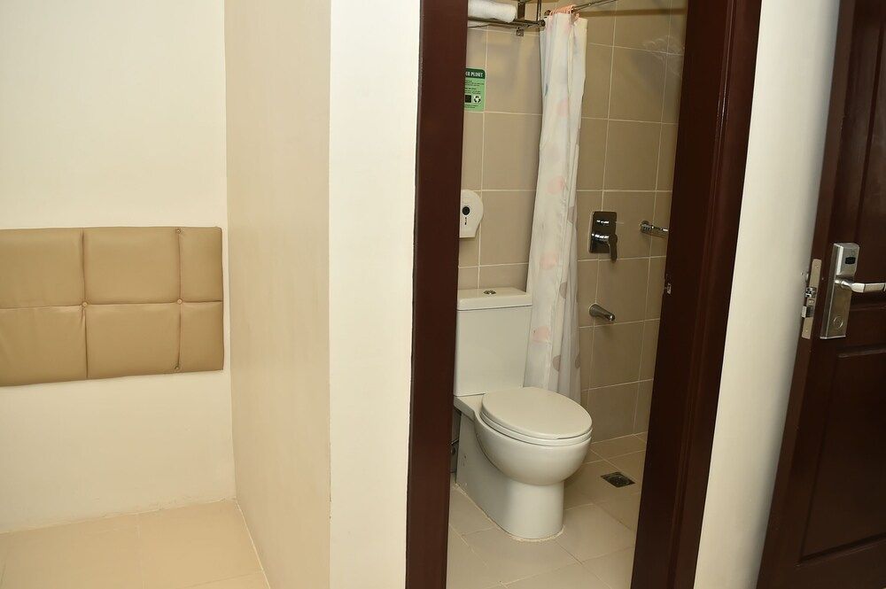 Columbus Plaza Hotel Basic Single Room, 1 Twin Bed 13