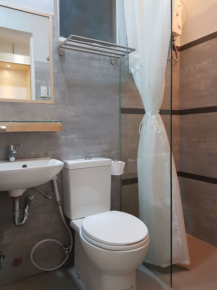 F2M Tower Exclusive Room, Non Smoking 4