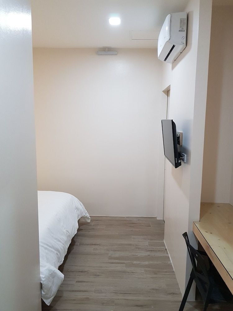 F2M Tower Executive Room, Non Smoking 5