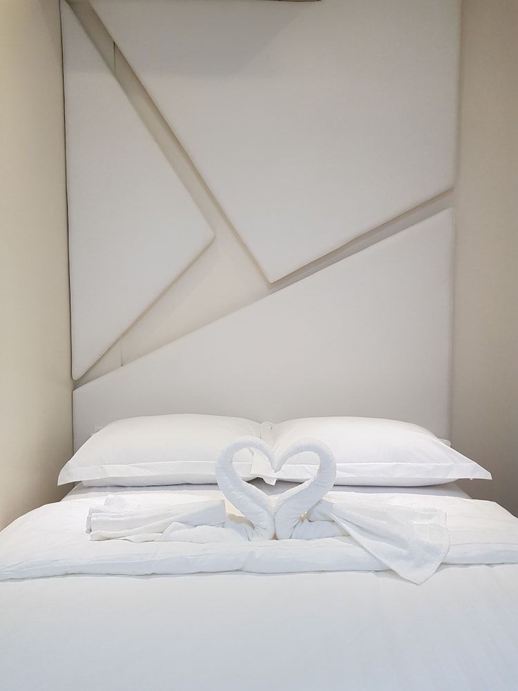 F2M Tower Executive Room, Non Smoking 4