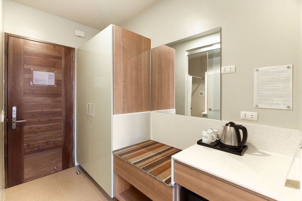 ABC Hotel Cebu Superior Room, 2 Twin Beds 15